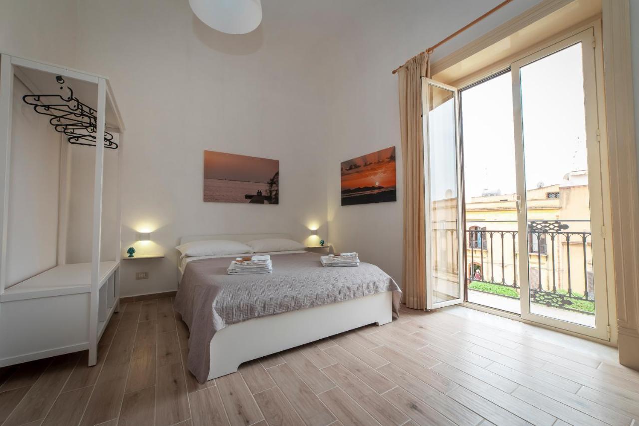 I Balconi Di Porta Mazara Bed & Breakfast Марсала Екстериор снимка
