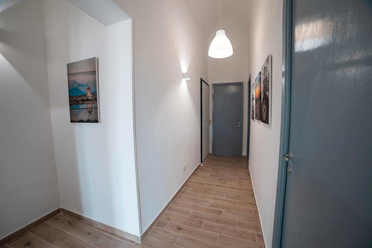 I Balconi Di Porta Mazara Bed & Breakfast Марсала Екстериор снимка